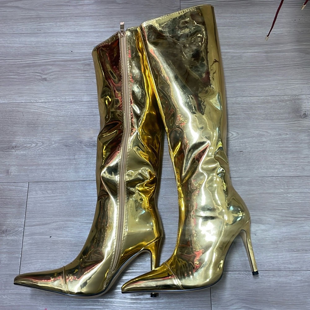 Gold metallic boots never worn